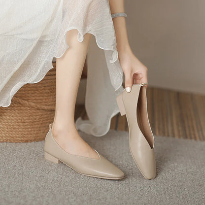 Fiorina - Elegant Flats