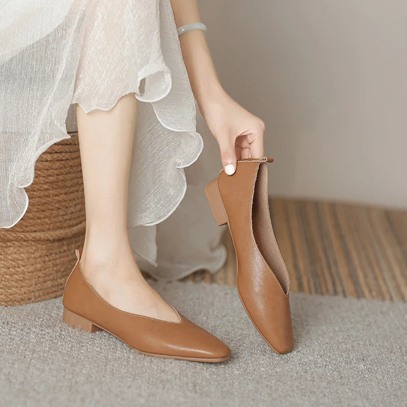 Fiorina - Elegant Flats