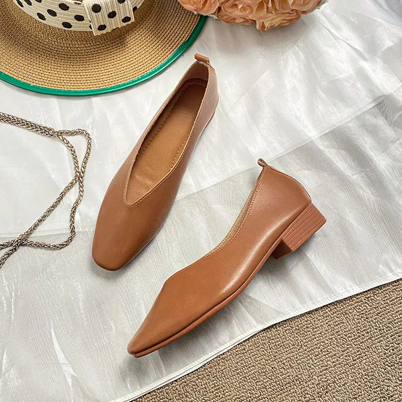 Fiorina - Elegant Flats